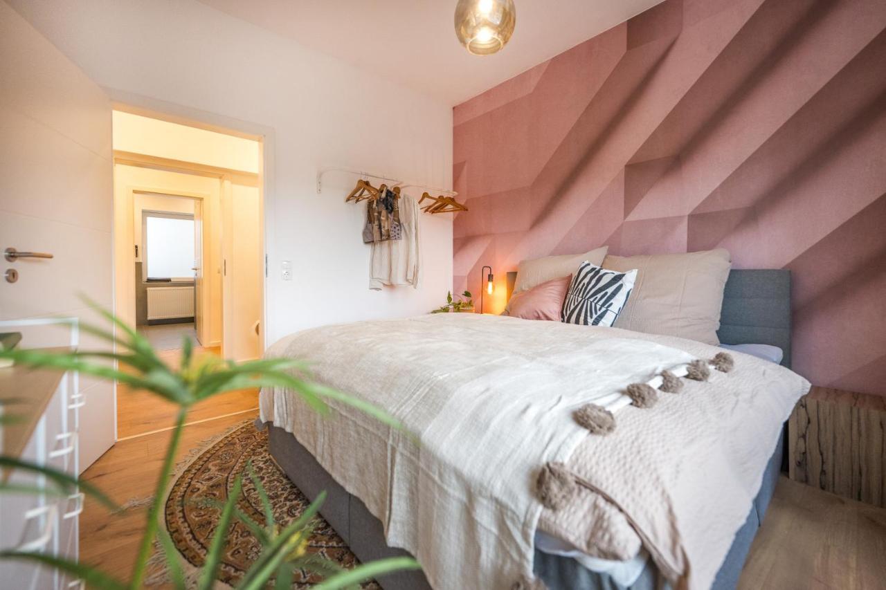 120Qm, Cozy Apartment, Sehr Zentral Am Hbf, 3Sz Koblenz  Bagian luar foto