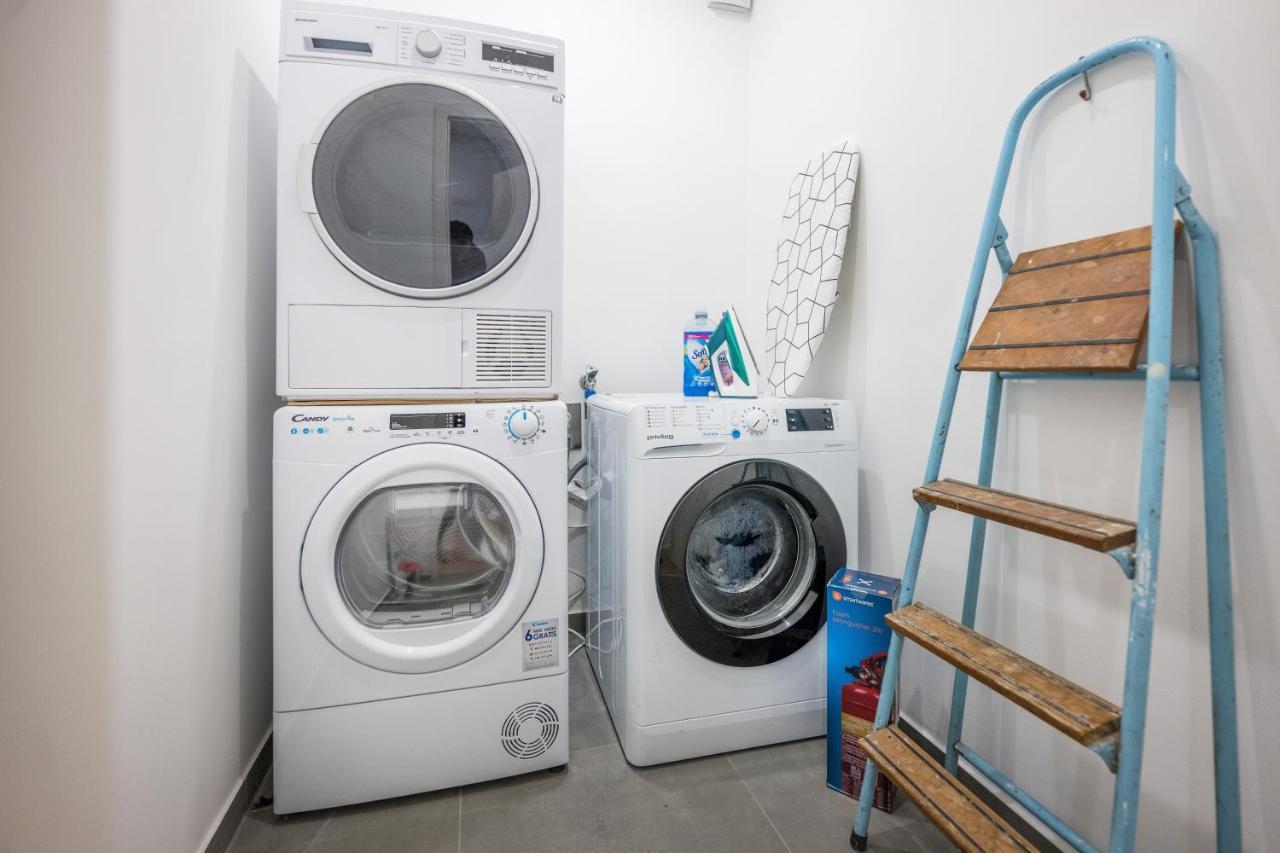 120Qm, Cozy Apartment, Sehr Zentral Am Hbf, 3Sz Koblenz  Bagian luar foto